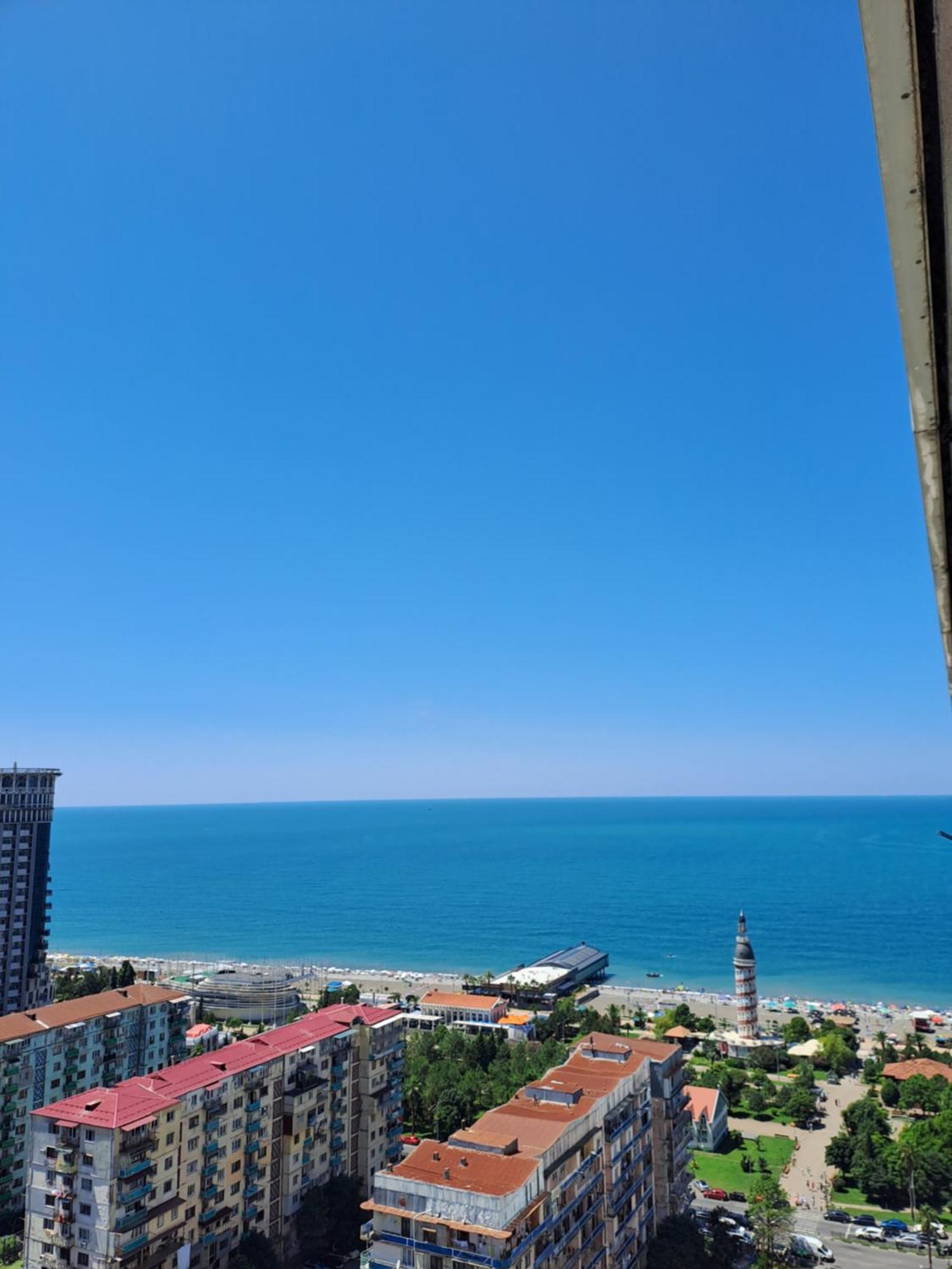 Lux Apart Hotel 555 Batumi Room photo